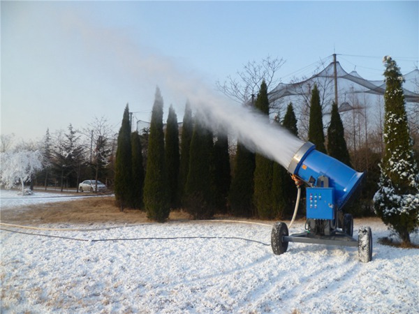 造雪機(jī)雪霸王造雪機(jī)